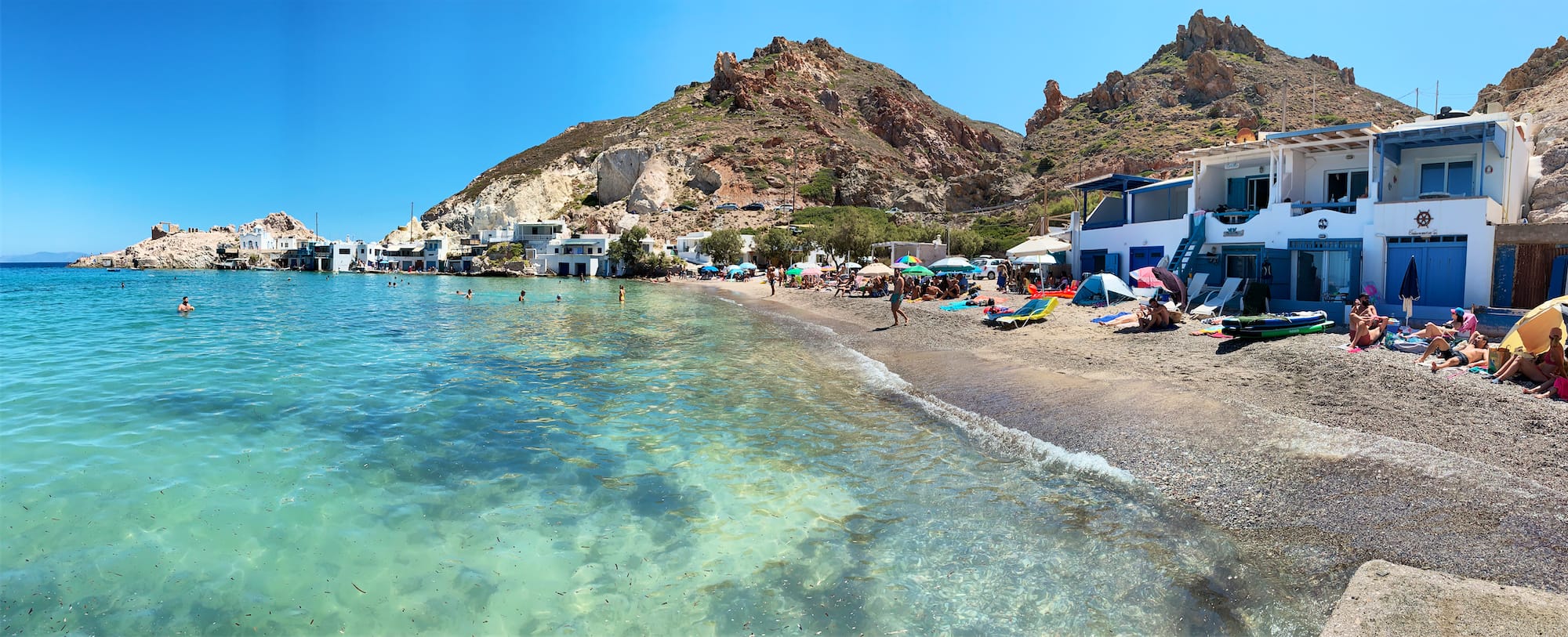Milos, un'isola di infinita bellezza