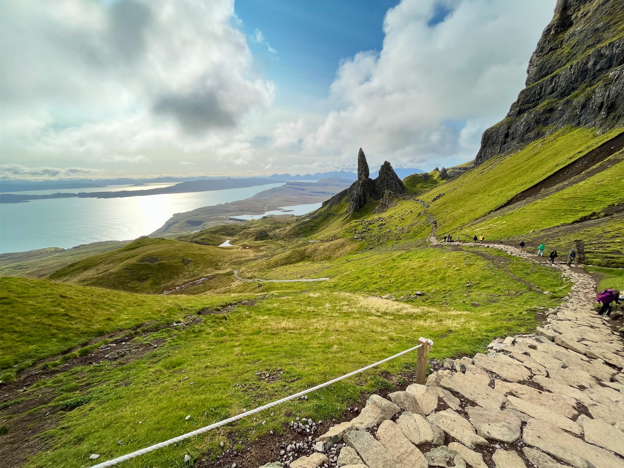 Isola di Skye: quattro passi tra monti, laghi e pecore