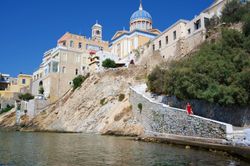 Syros: the unexpected capital of the Cyclades