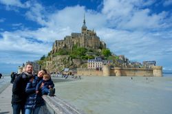 Normandia: un tour tra l'abbazia delle maree e i luoghi dello sbarco